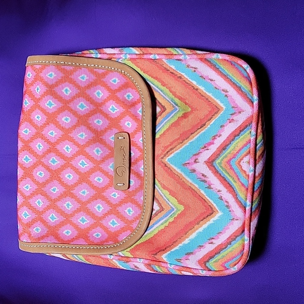 Dena crossbody purse NWOT